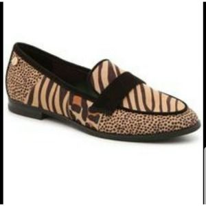 Isaac Mizrahi 6.5 M Sadie Animal Print Loafers